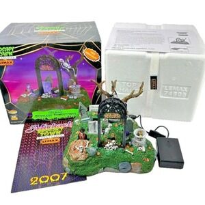 Lemax Spooky Town RESTLESS TOMBSTONES Table Accent #74605 Light Motion NIB